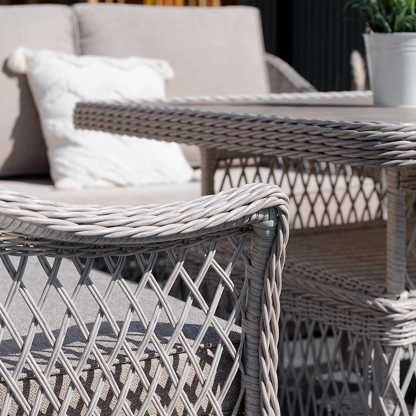 Carousel zoom image position 5 of 5