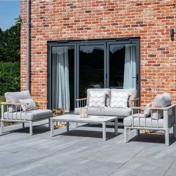 Norfolk Leisure Taunton Lounge Set