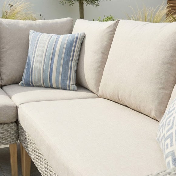 Carousel navigation image position 4 of 4