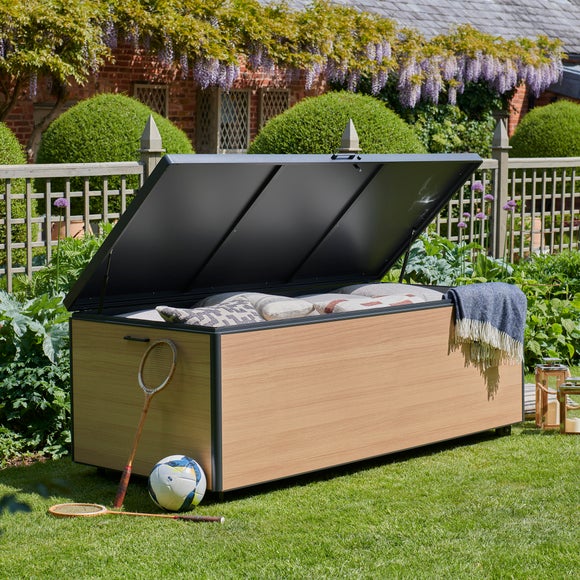 Carousel navigation image position 2 of 6