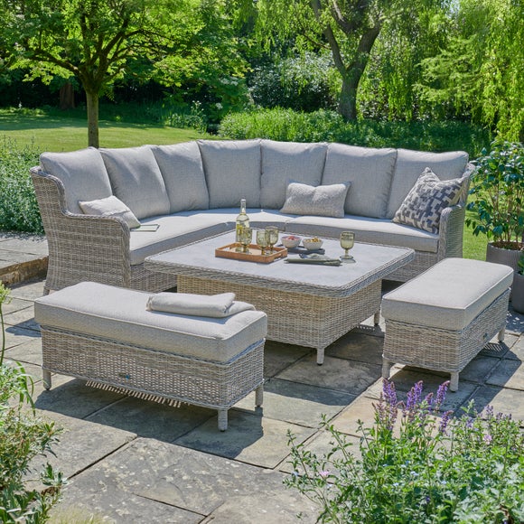 Norfolk Leisure Vienna Large Corner Set