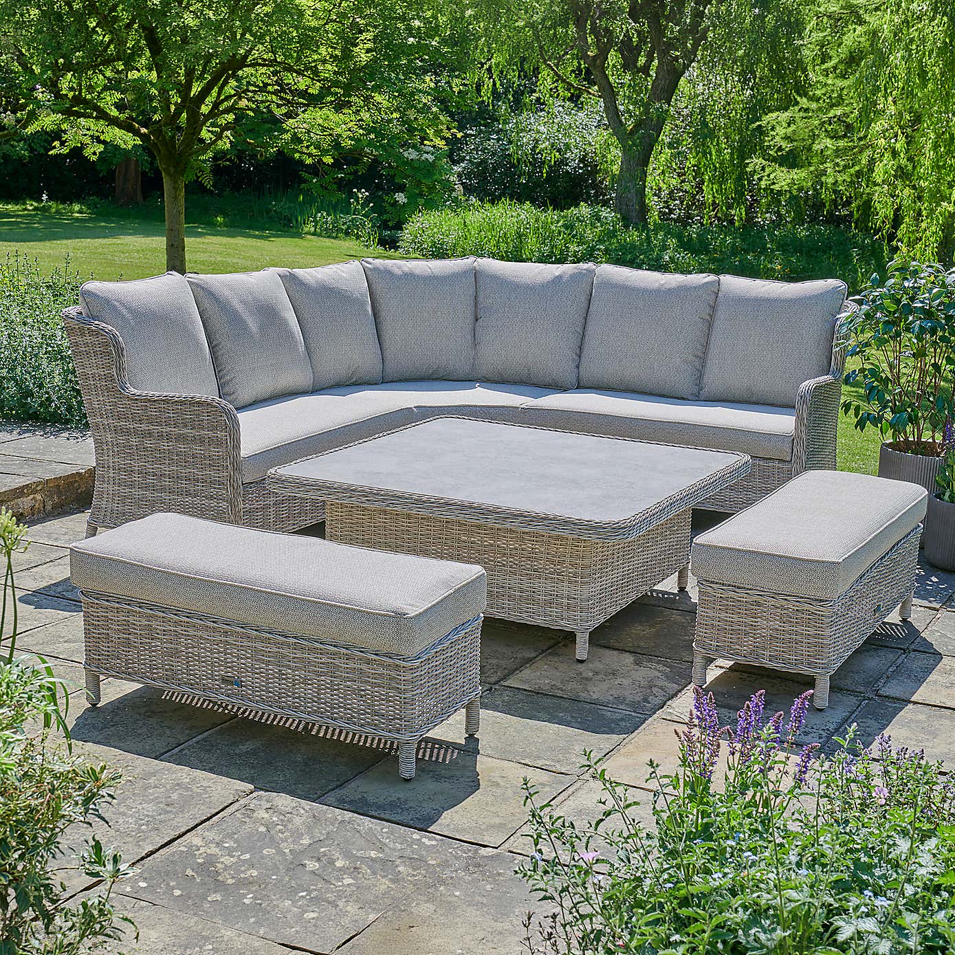 Carousel zoom image position 4 of 10