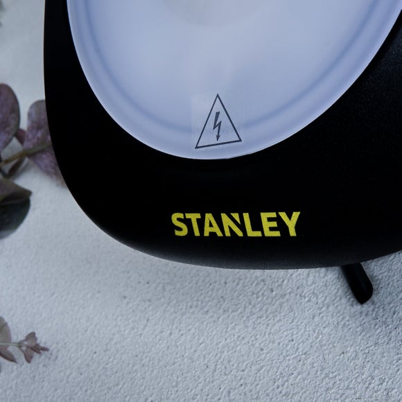 Carousel navigation image position 2 of 4