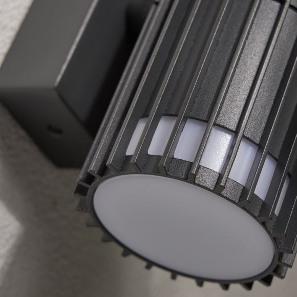 Carousel navigation image position 2 of 3