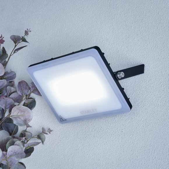 Stanley PIR Sensor Adjustable LED Outdoor Flood Light