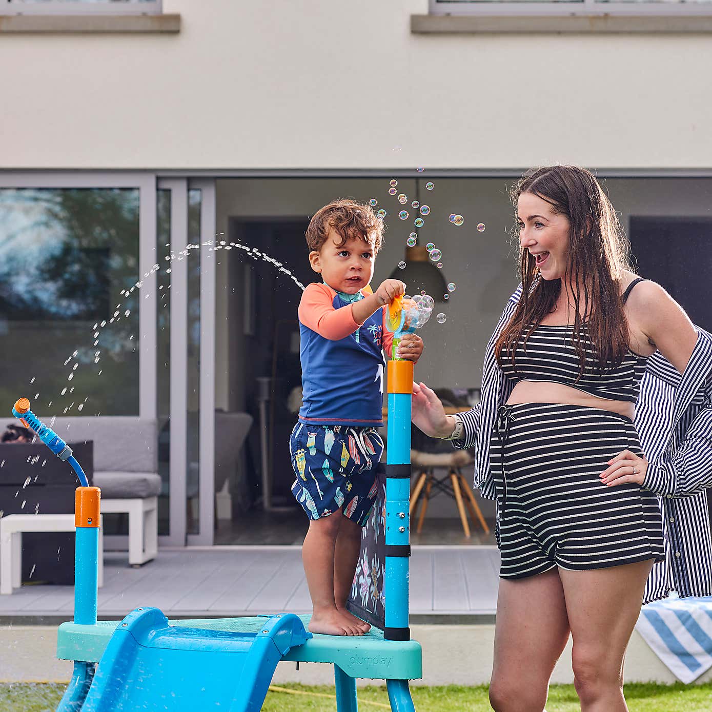 Carousel zoom image position 4 of 9