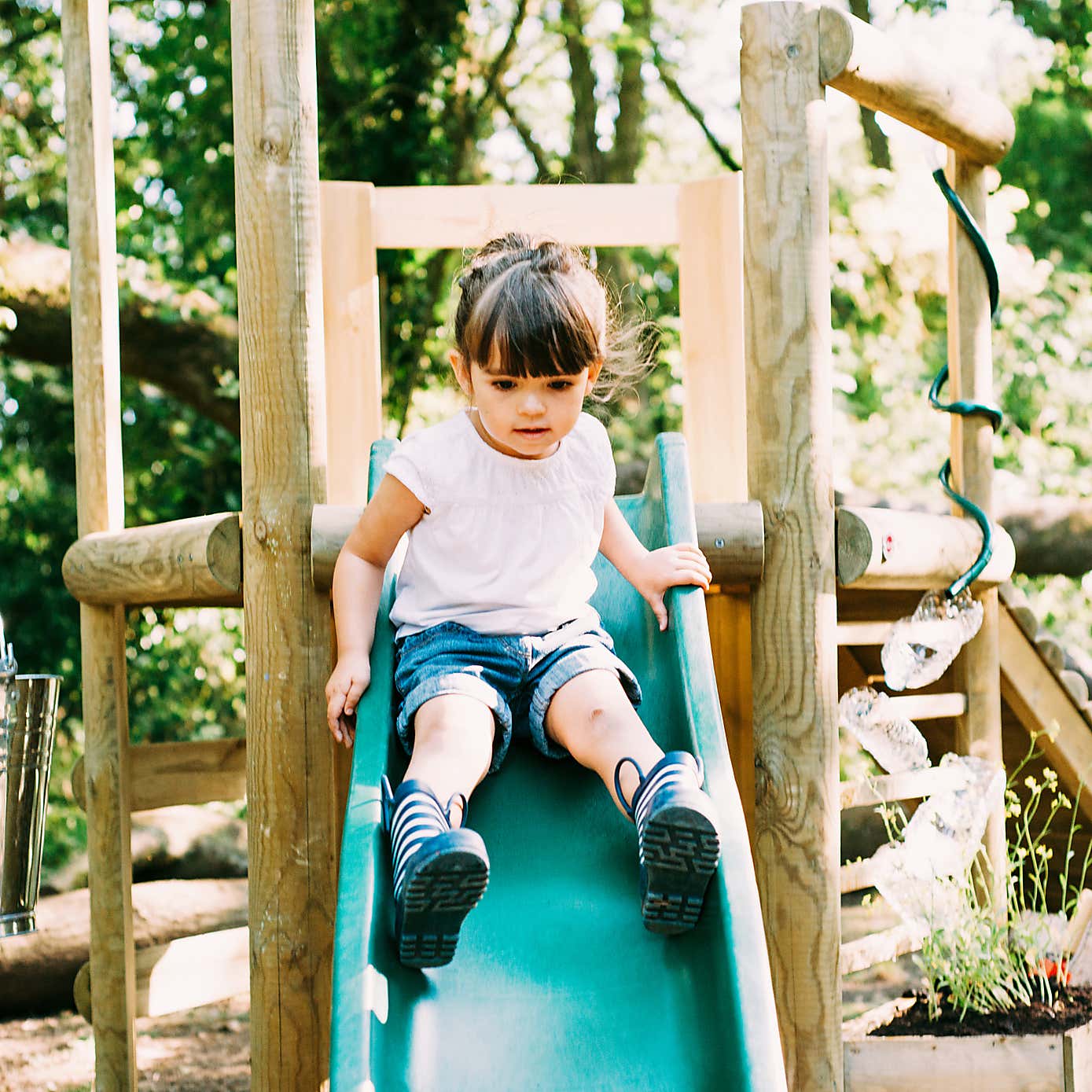 Carousel zoom image position 2 of 7