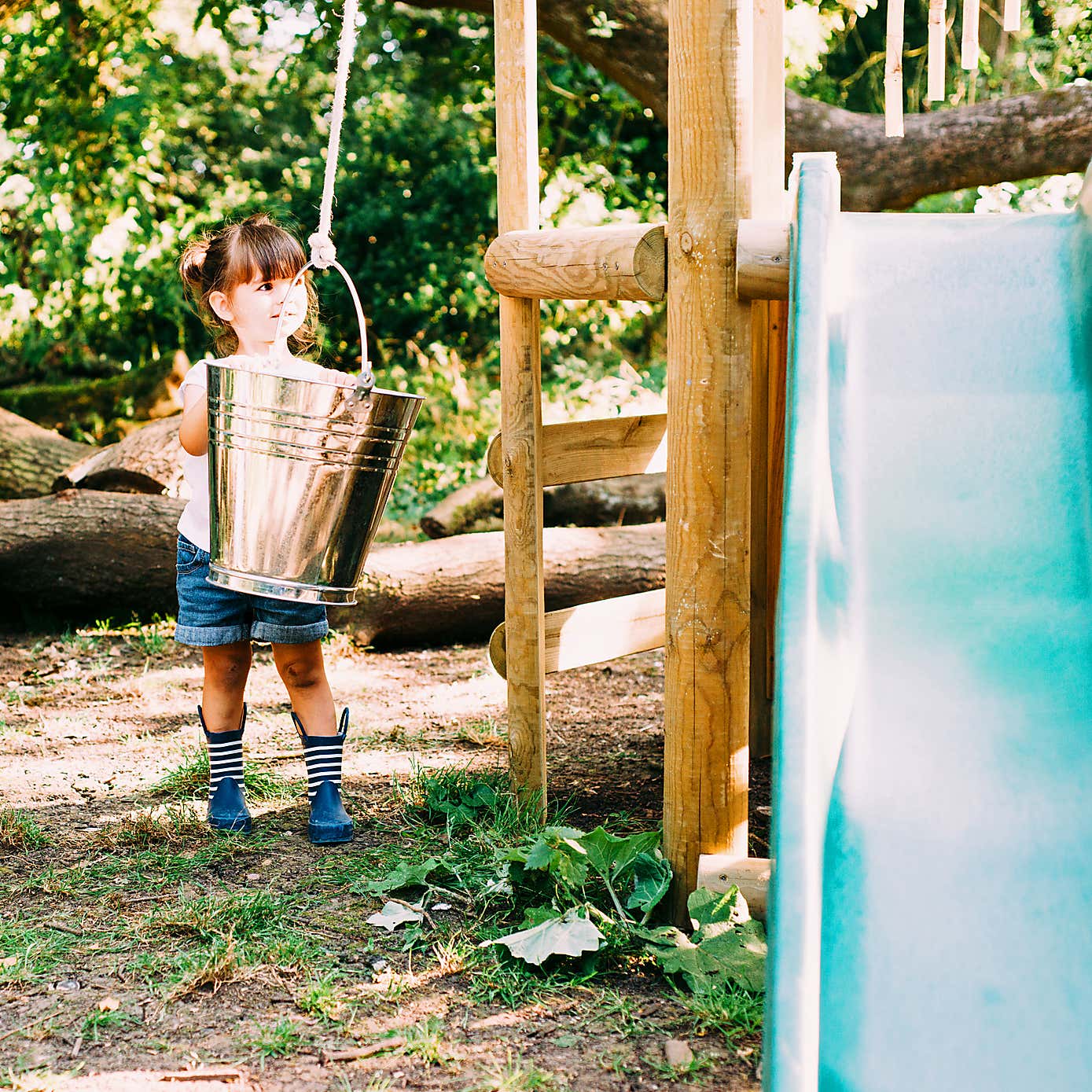 Carousel zoom image position 3 of 7