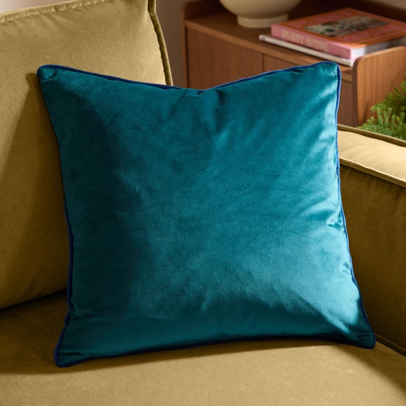 Furn. Square Cushion Cover