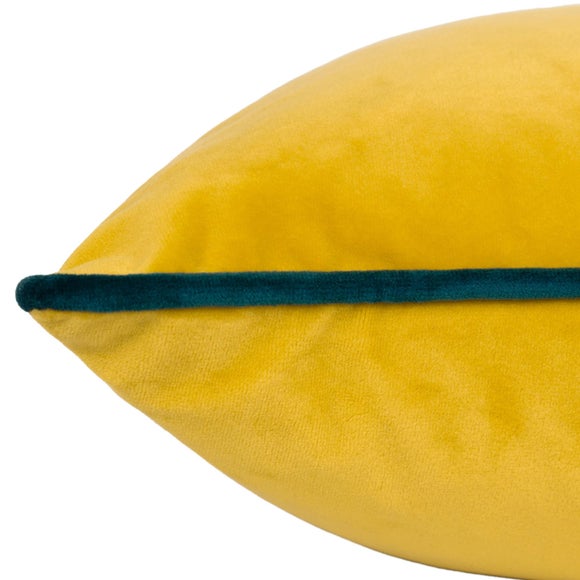 Carousel navigation image position 4 of 5