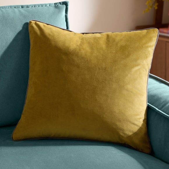 Furn. Square Cushion Cover