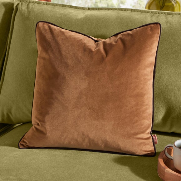 Furn. Square Cushion Cover