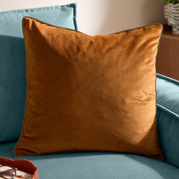 Furn. Square Cushion Cover