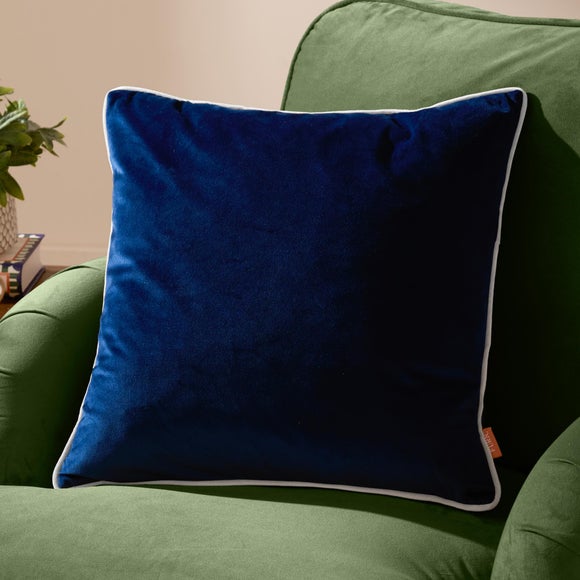 Furn. Square Cushion Cover