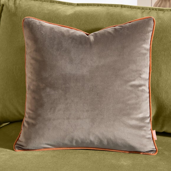 Furn. Square Cushion Cover