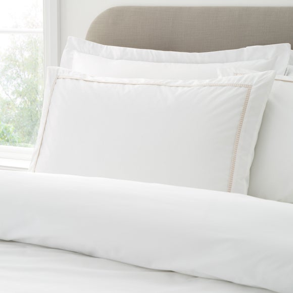 Carousel navigation image position 2 of 6