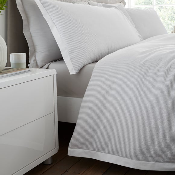 Carousel navigation image position 5 of 6