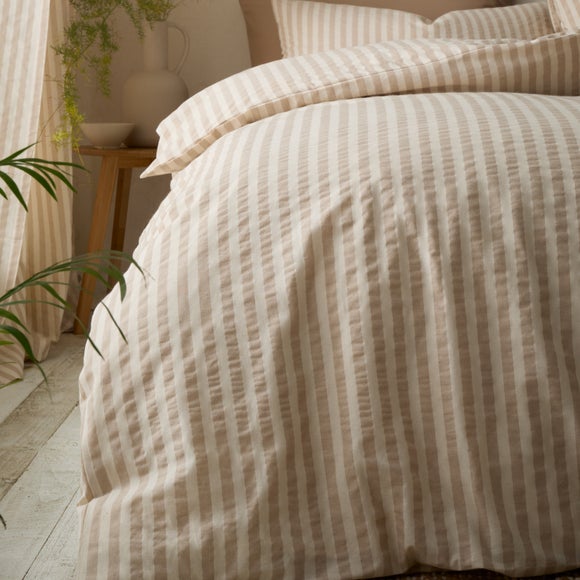 Carousel navigation image position 4 of 5