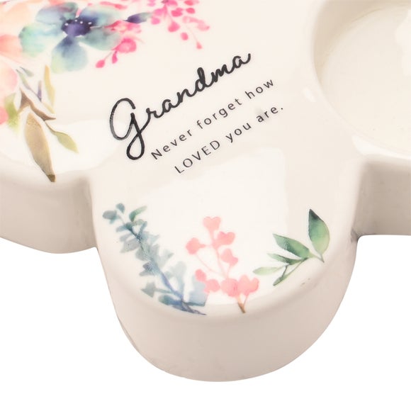 Carousel navigation image position 4 of 5