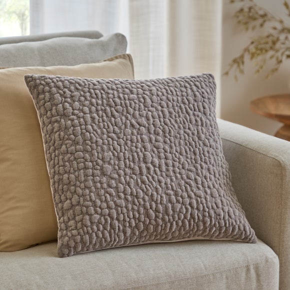 Yard Pebble Square Cushion