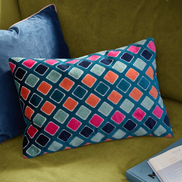 View Furn. Metro Diamond Velvet Rectangle Cushion View Furn. Metro Diamond Velvet Rectangle Cushion