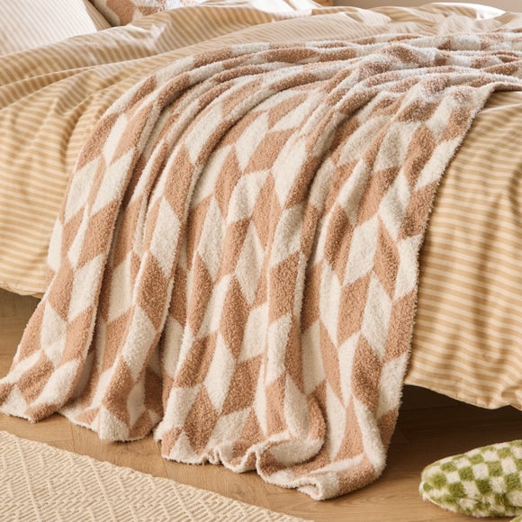Furn. Olsen Geometric Throw 130cm x 180cm