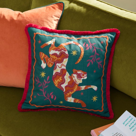 furn. Les Animaux Tigeress Tufted Square Cushion
