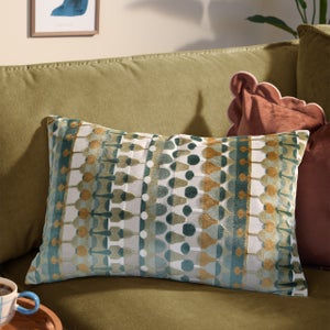 Furn. Metro Abstract Velvet Rectangle Cushion