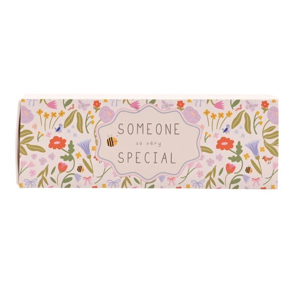 Carousel navigation image position 5 of 6