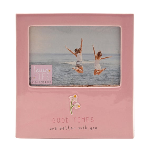 Carousel navigation image position 2 of 4