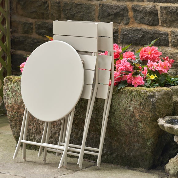 Carousel navigation image position 3 of 6