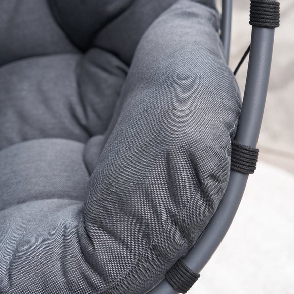 Carousel navigation image position 3 of 6