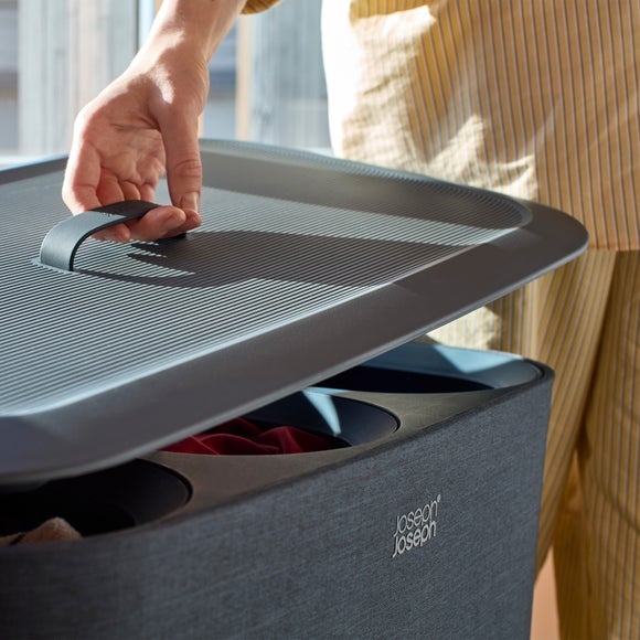 Carousel navigation image position 3 of 5