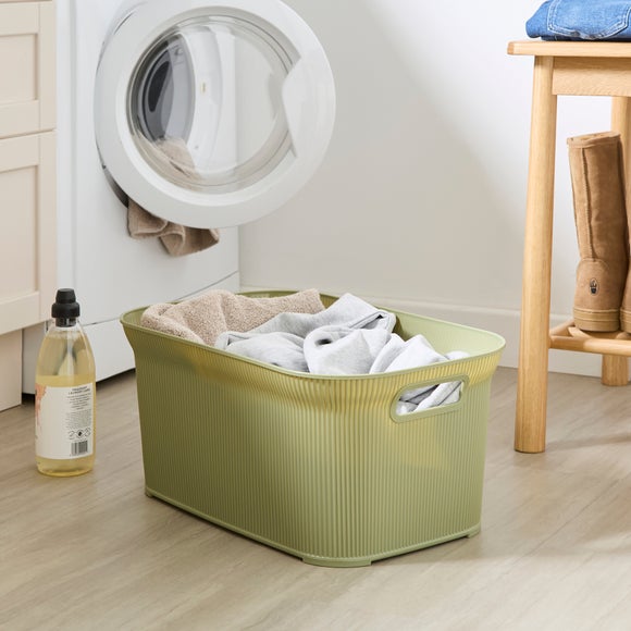 Ribbed Plastic Laundry Basket