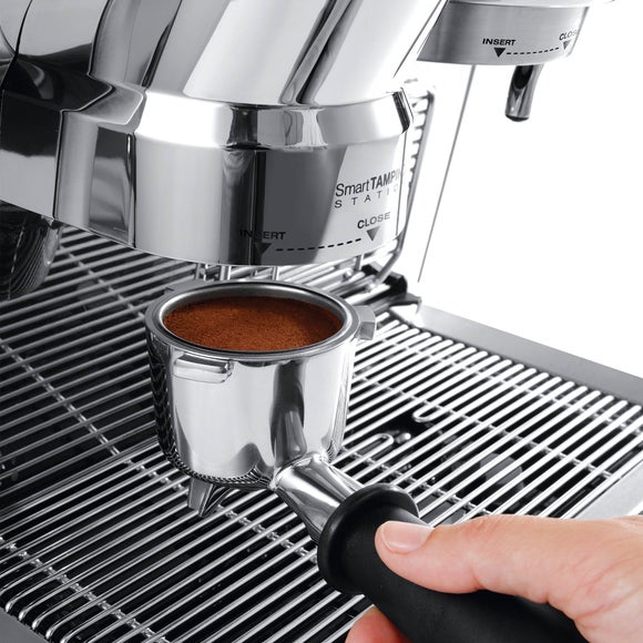 Carousel navigation image position 6 of 10