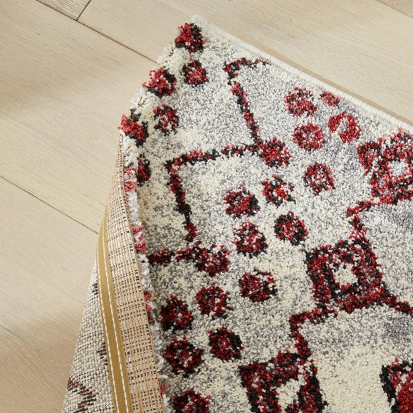 Carousel navigation image position 3 of 6