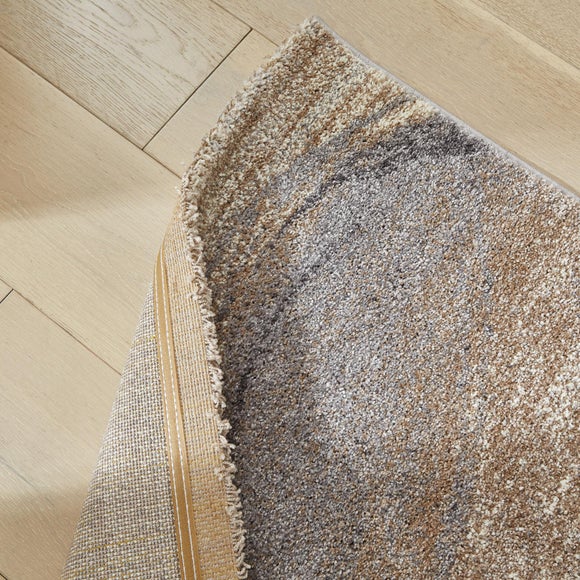 Carousel navigation image position 3 of 6