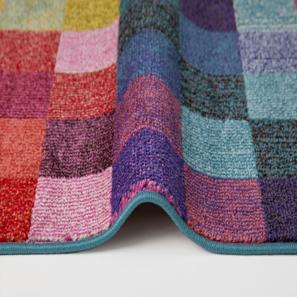 Carousel navigation image position 3 of 7