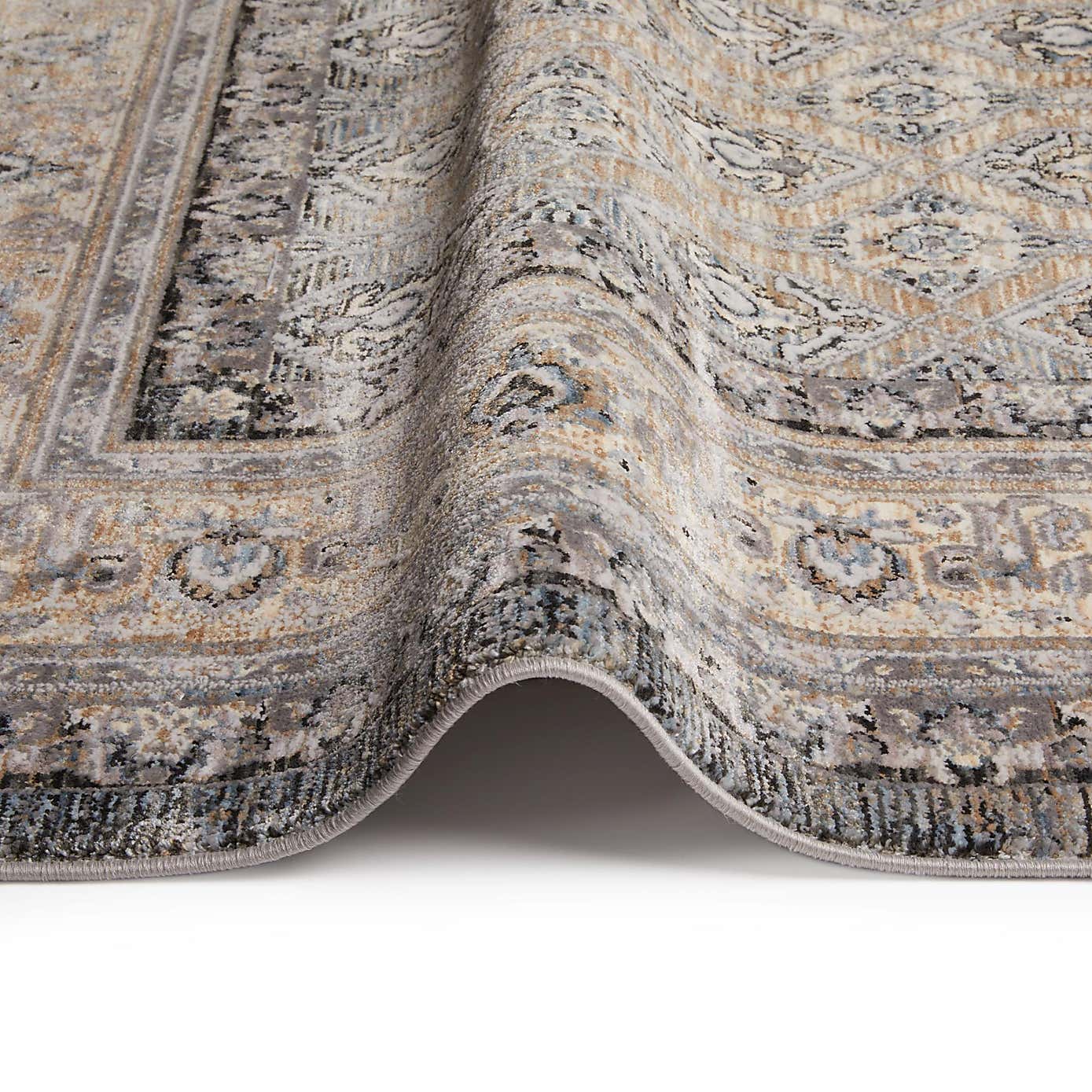 Carousel zoom image position 4 of 7