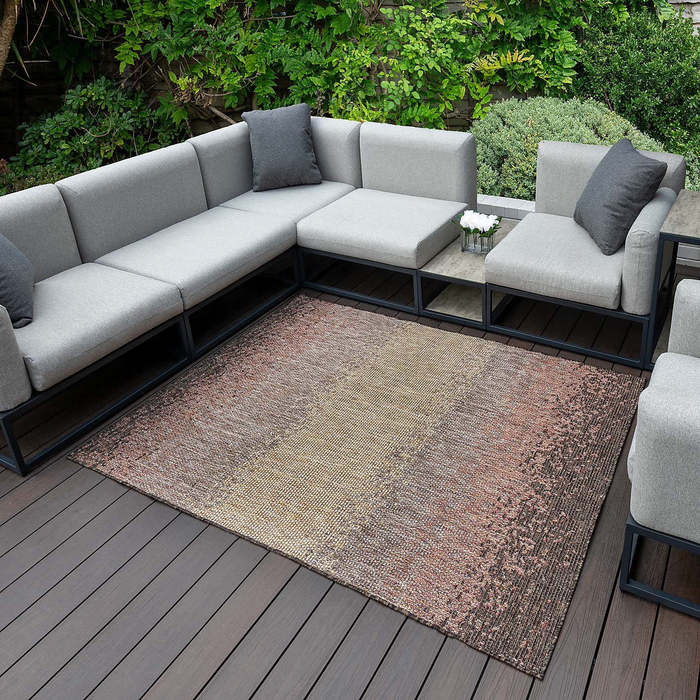 Carousel zoom image position 6 of 9