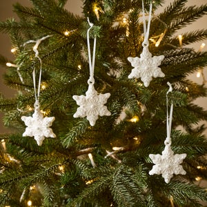 Festive Garland Scented Hanging Decorations
