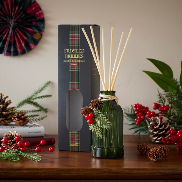 Winter Berries Diffuser