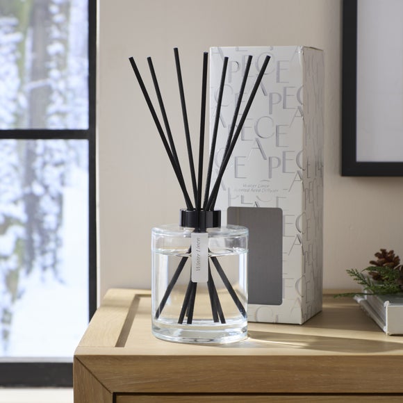Christmas Peace Winter Linen Diffuser