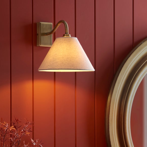 Vogue Kiera Country Wall Light