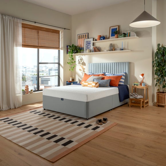 Carousel navigation image position 2 of 10