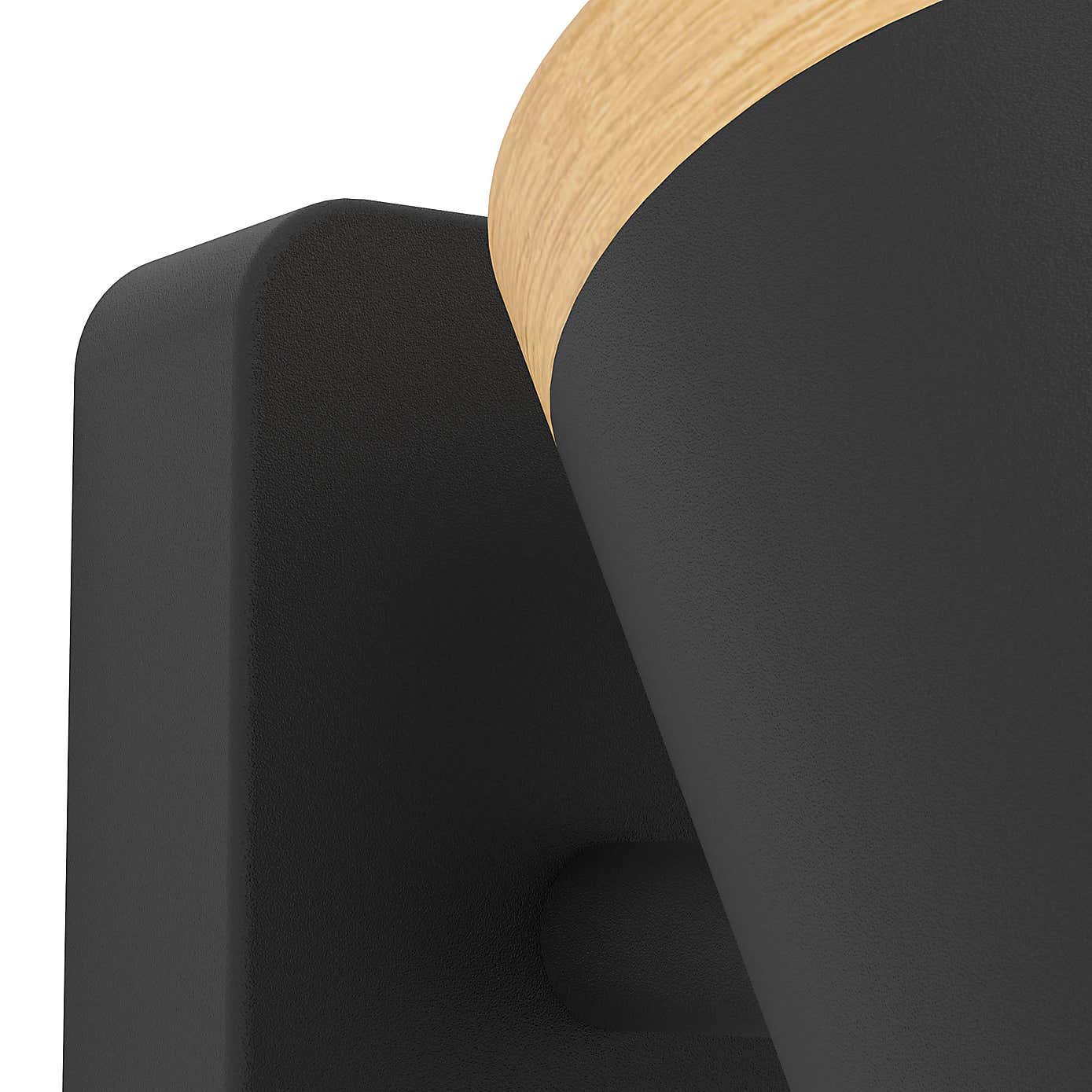 Carousel zoom image position 2 of 4