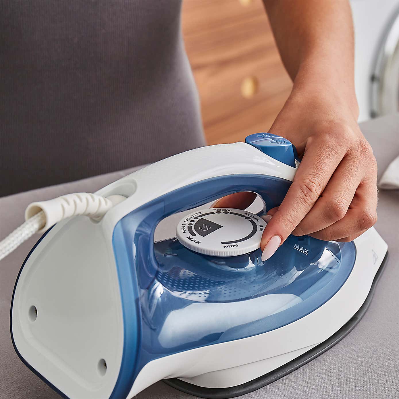 Carousel zoom image position 7 of 8