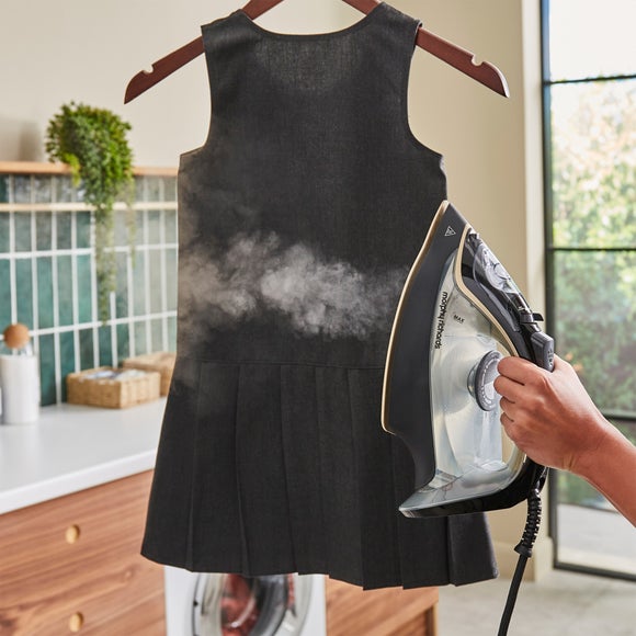 Morphy Richards Crystal Clear 2400W Steam Iron