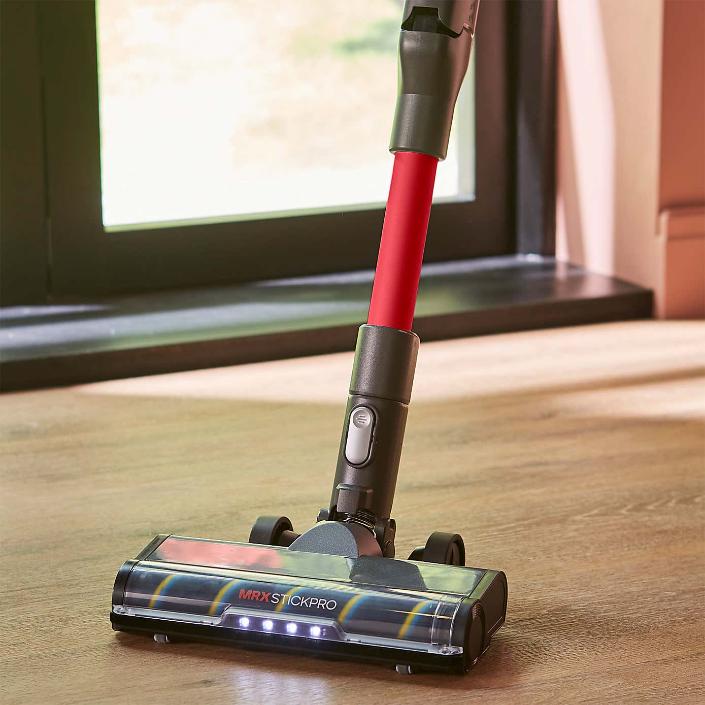 Carousel zoom image position 5 of 9