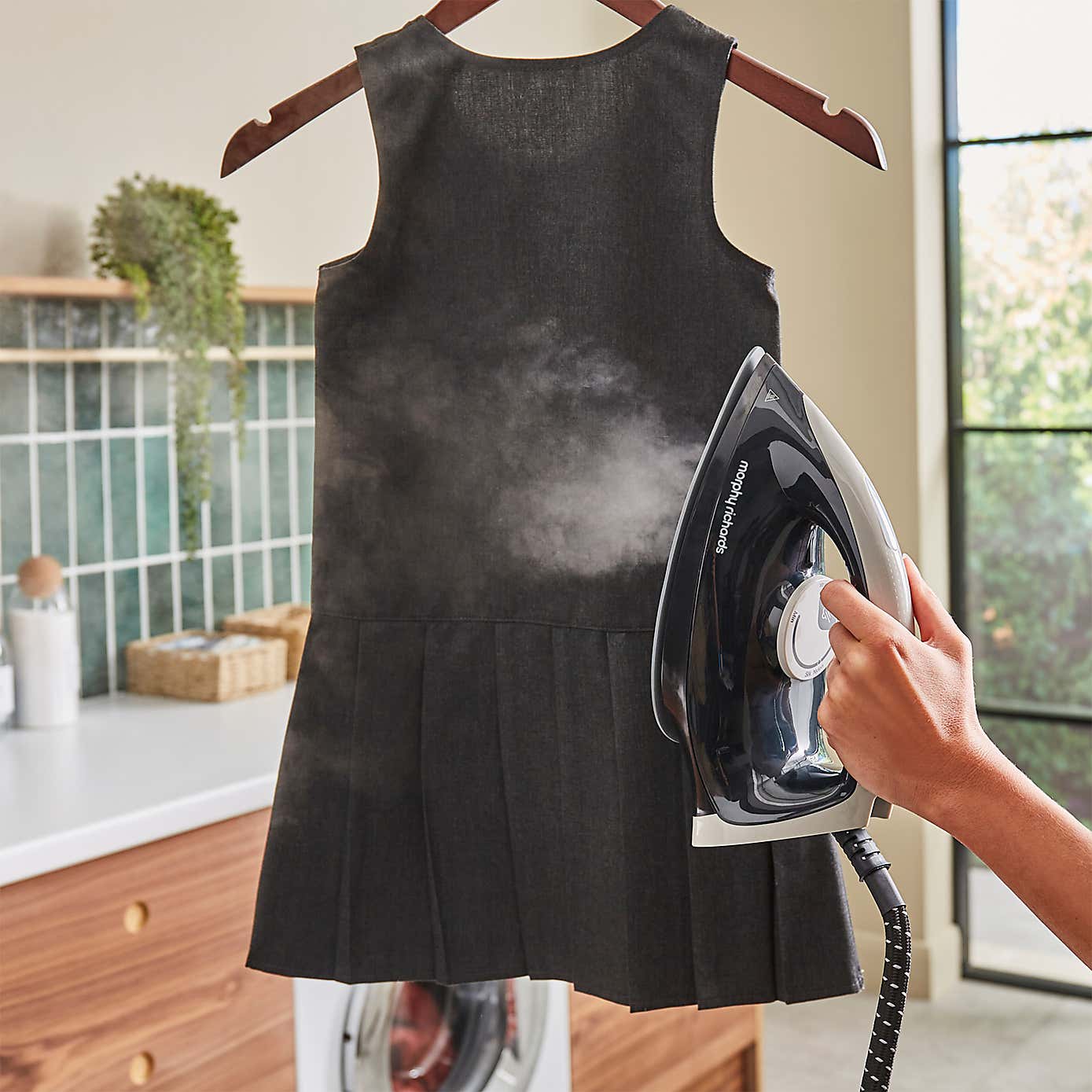 Carousel zoom image position 6 of 10